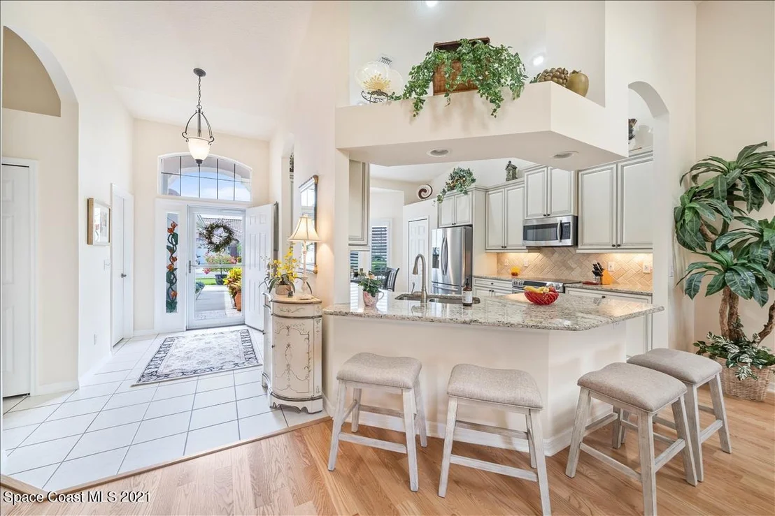 Photo of 408 Renaissance Avenue