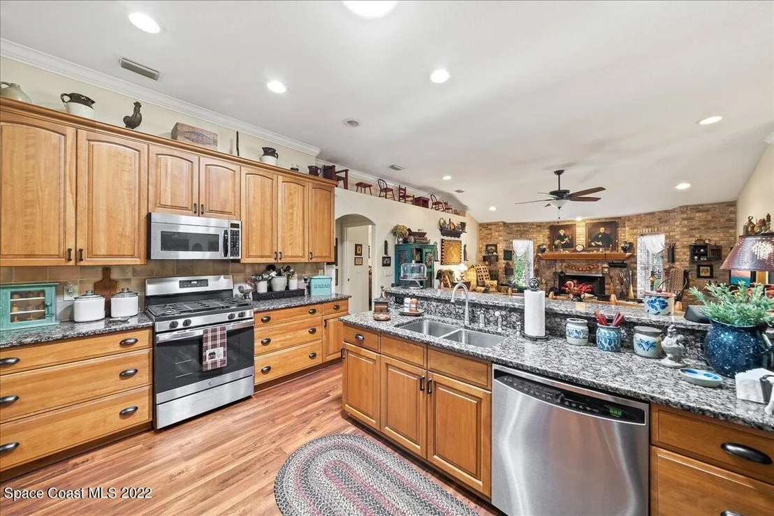 Photo of 2372 Woodfield Circle