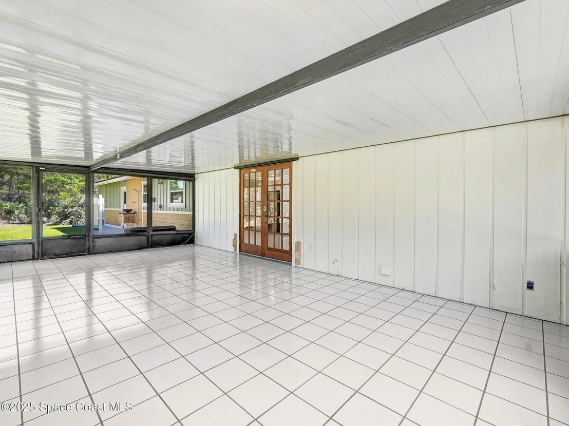 Photo of 6570 Whispering Pines Lane