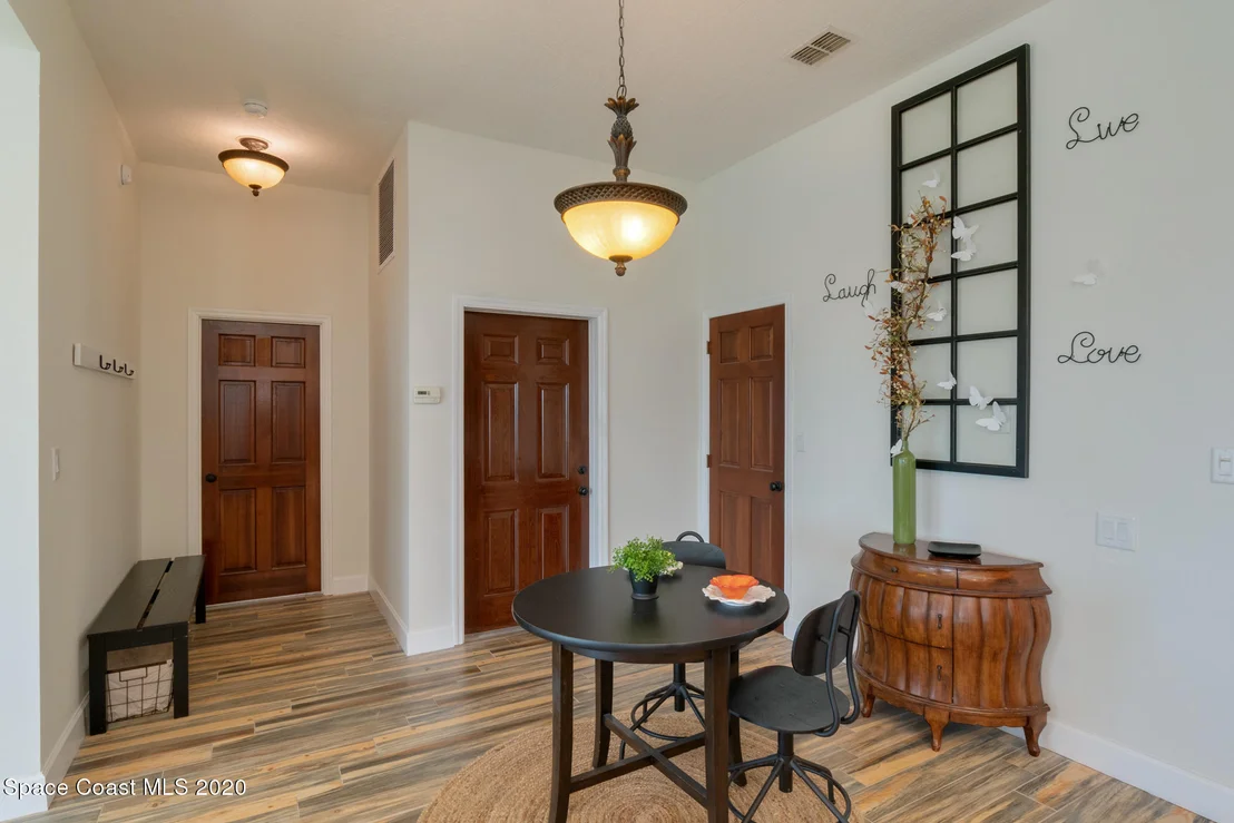 Photo of 466 Lanternback Island Drive