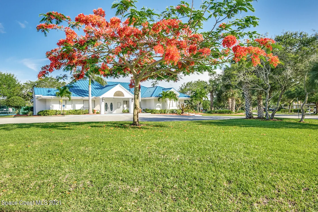 Photo of 800 Peregrine Drive