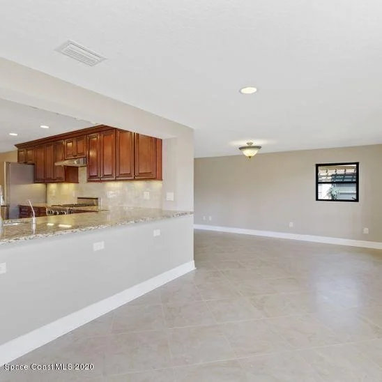 Photo of 425 Penguin Drive