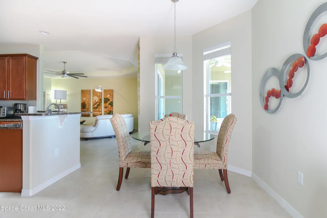 Photo of 3283 Hawthorne Avenue