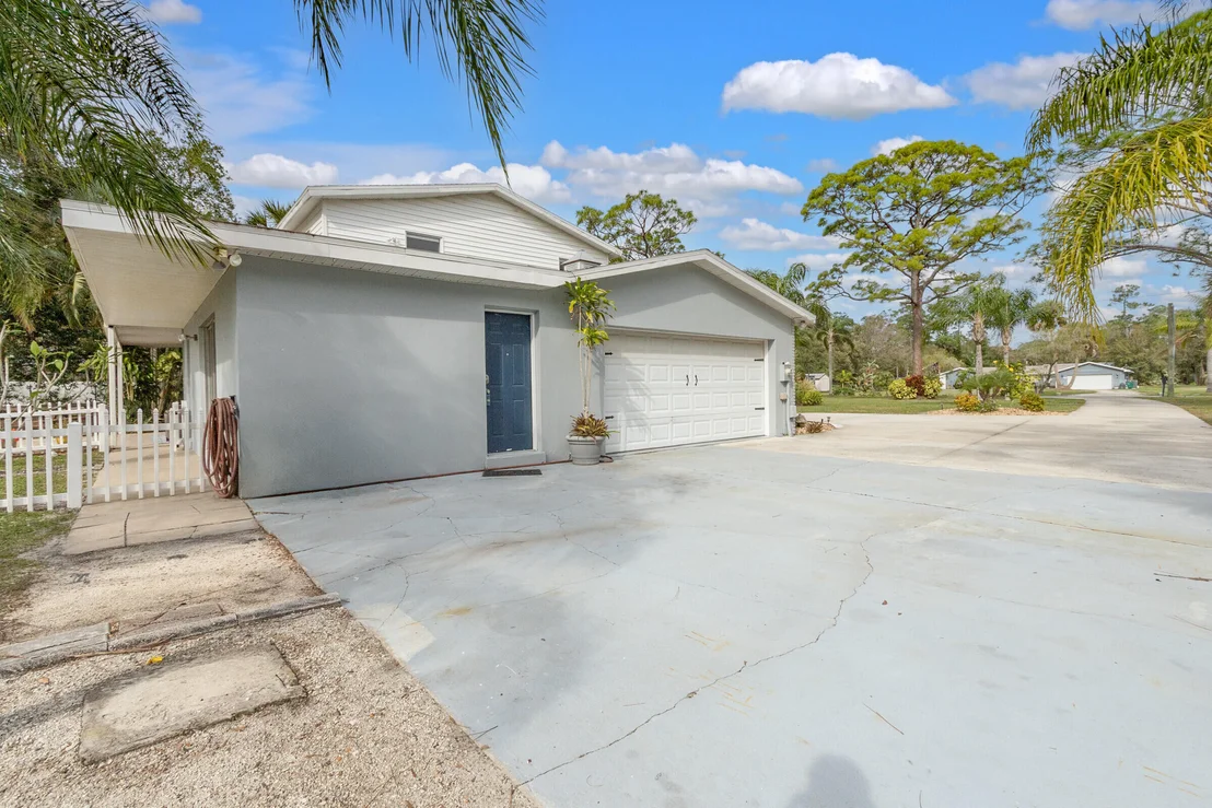 Photo of 8631 Sylvan Drive
