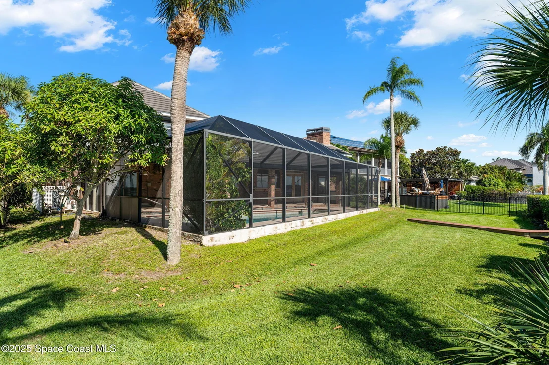 Photo of 418 Lanternback Island Drive