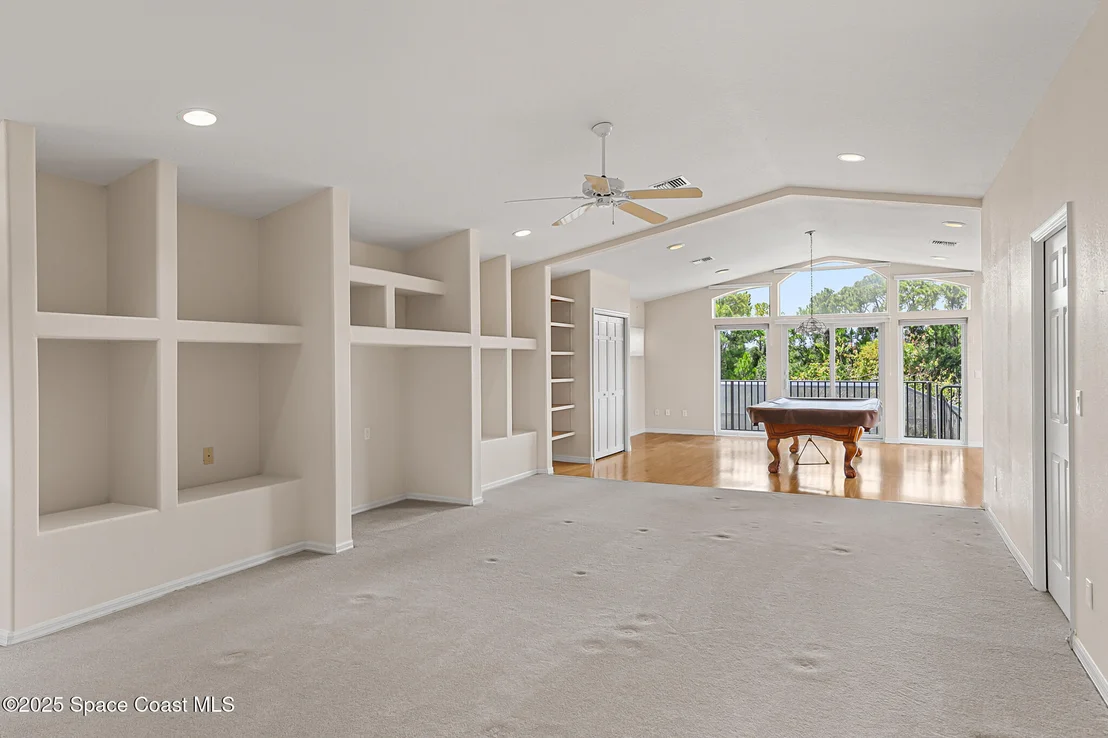 Photo of 853 Suntree Woods Drive
