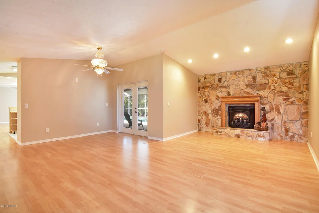 Photo of 1357 Bonaventure Drive