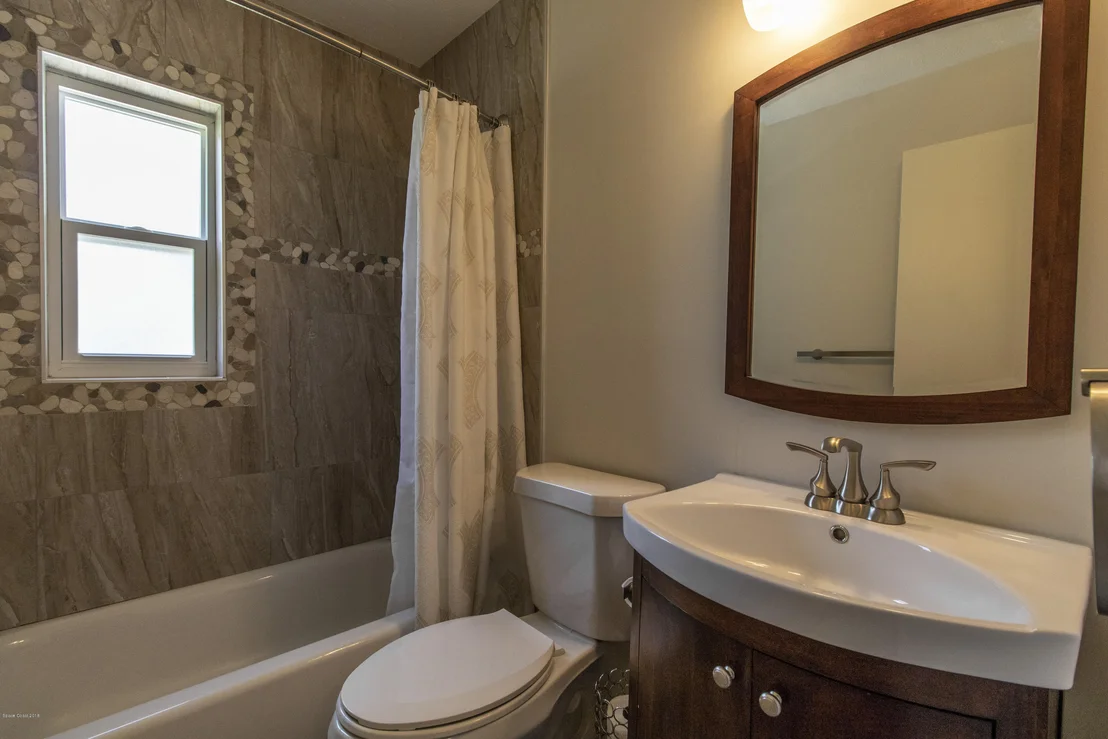 Photo of 2732 Locksley Road