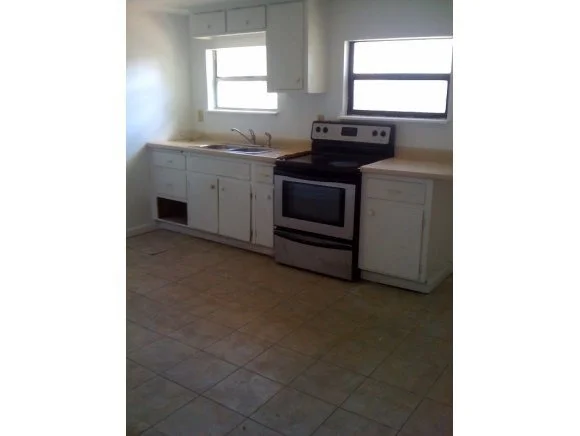 Photo of 1065 Mathers