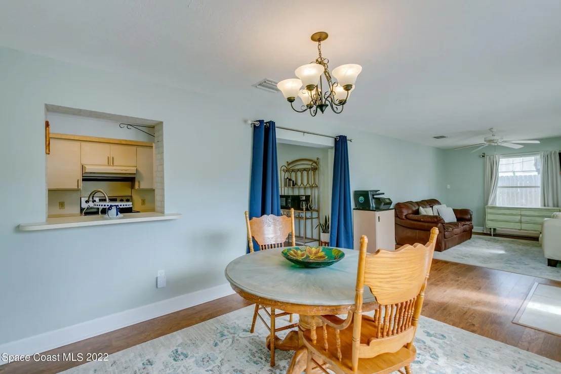 Photo of 1597 Mulberry Lane