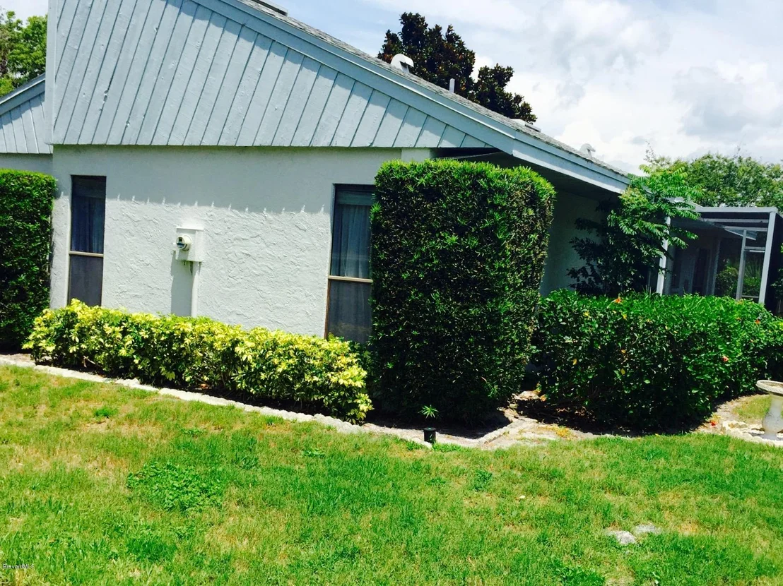 Photo of 413 Willow Tree Drive