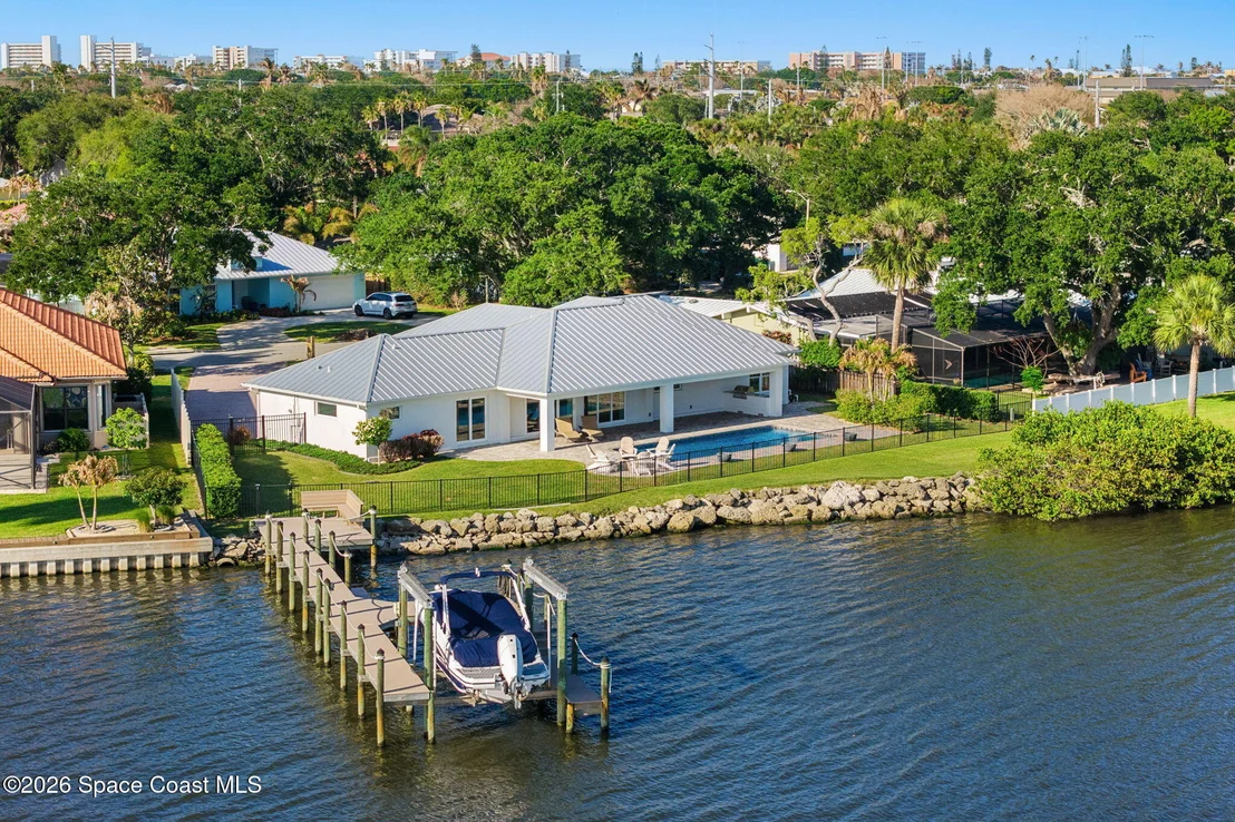 Photo of 751 Oak Ridge Drive