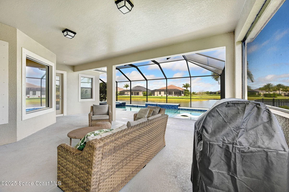 Photo of 8116 Stonecrest Drive