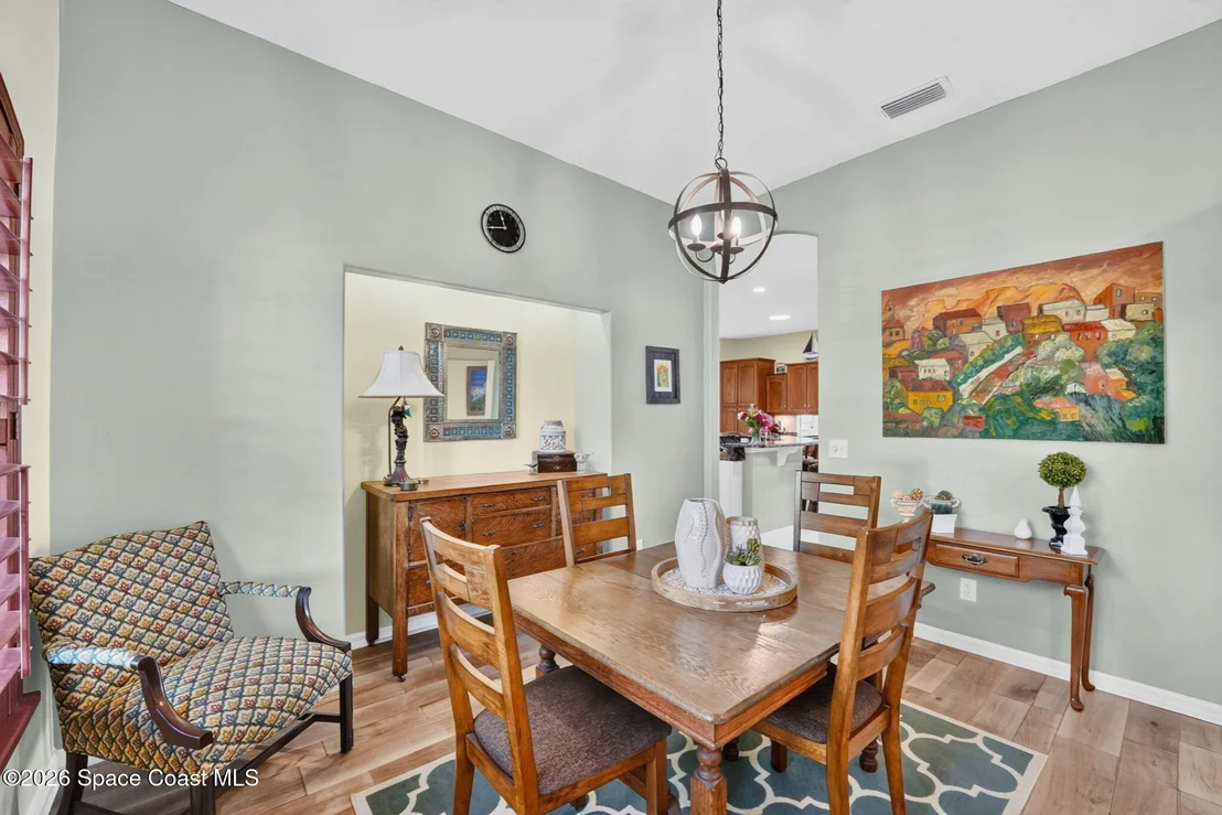 Photo of 1871 Thesy Drive