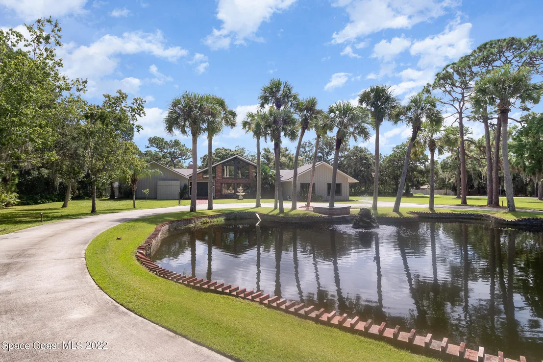 Photo of 2187 Turtle Mound Road