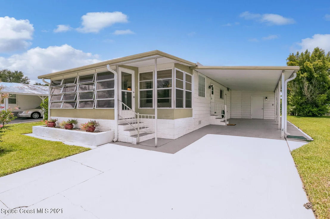 Photo of 528 Marnie Circle