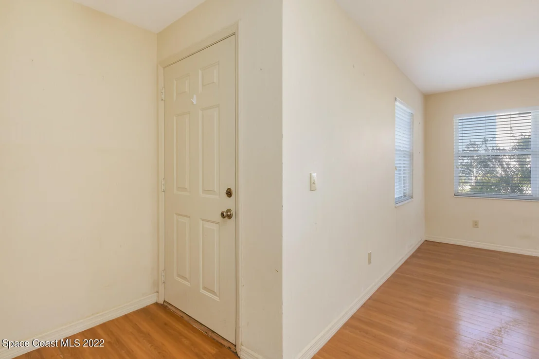 Photo of 2922 Riverview Drive