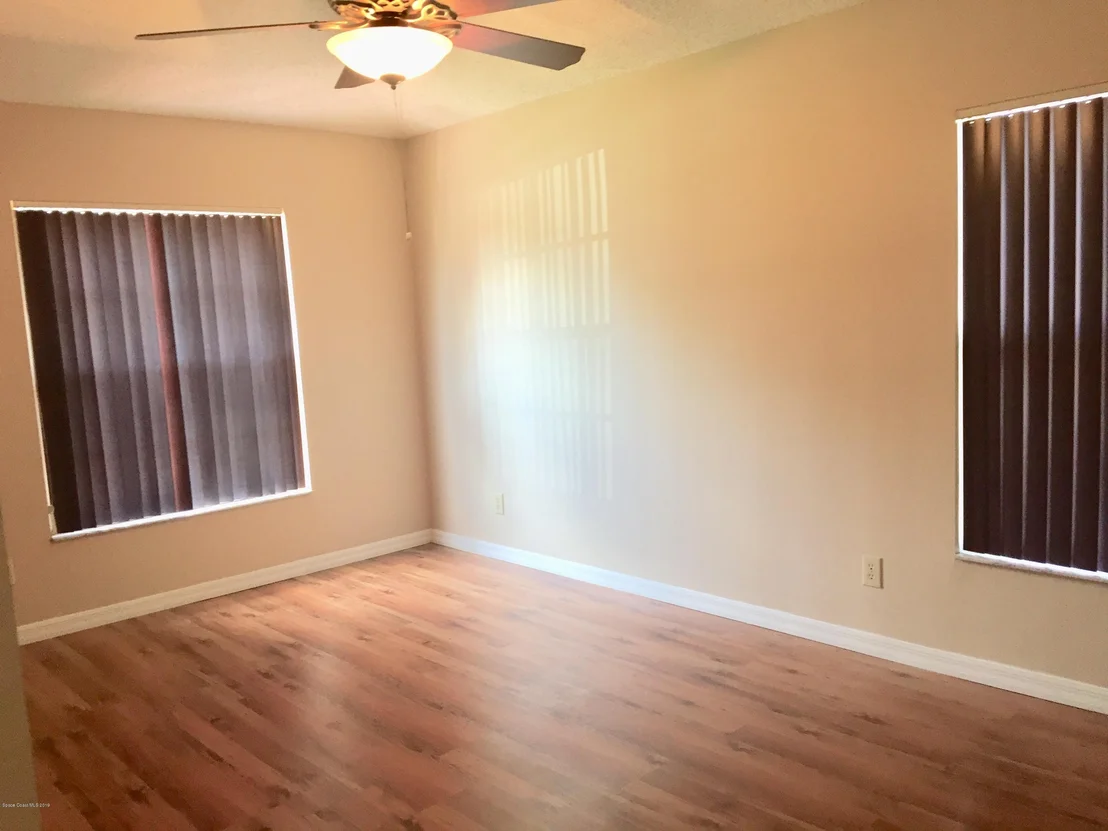 Photo of 916 Beryl Drive