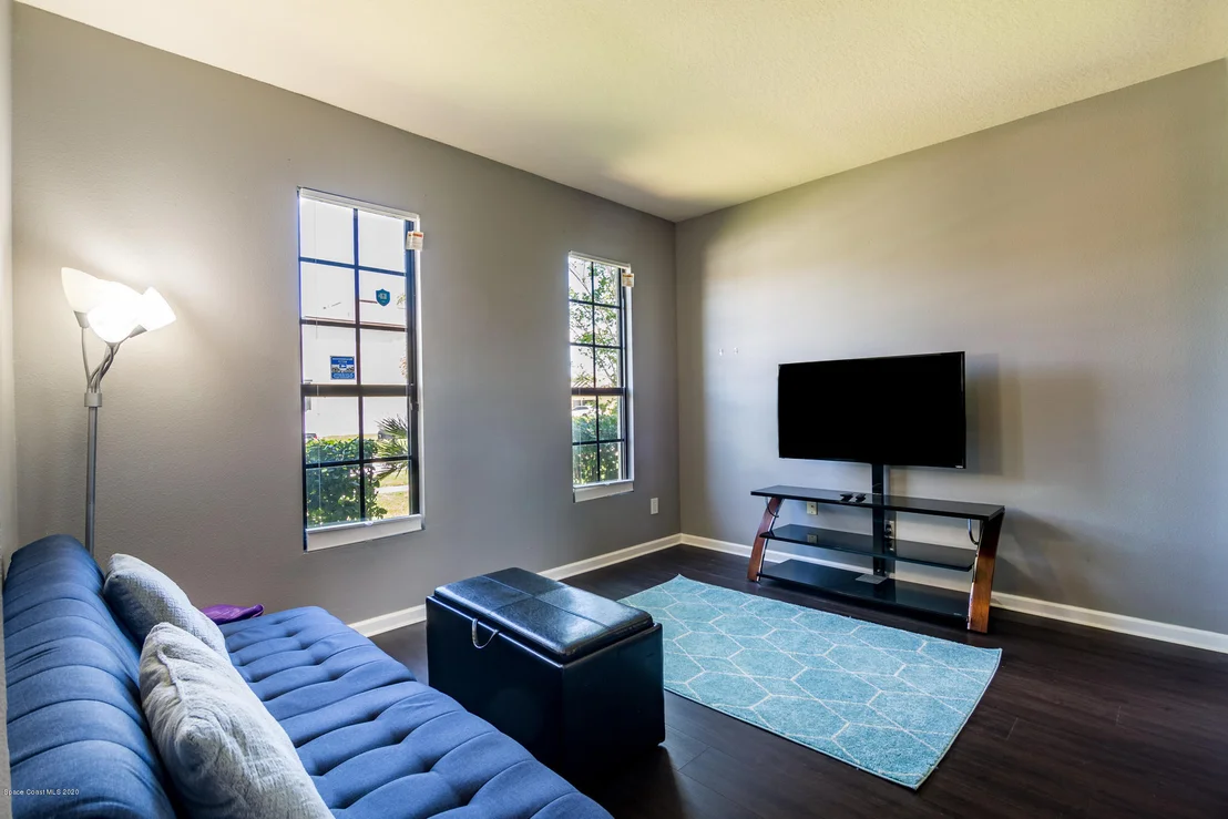 Photo of 1103 Bolle Circle