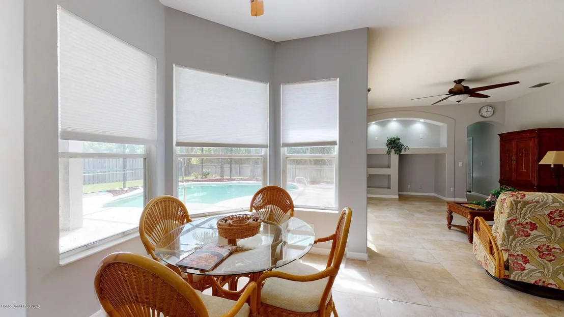 Photo of 5755 Newbury Circle