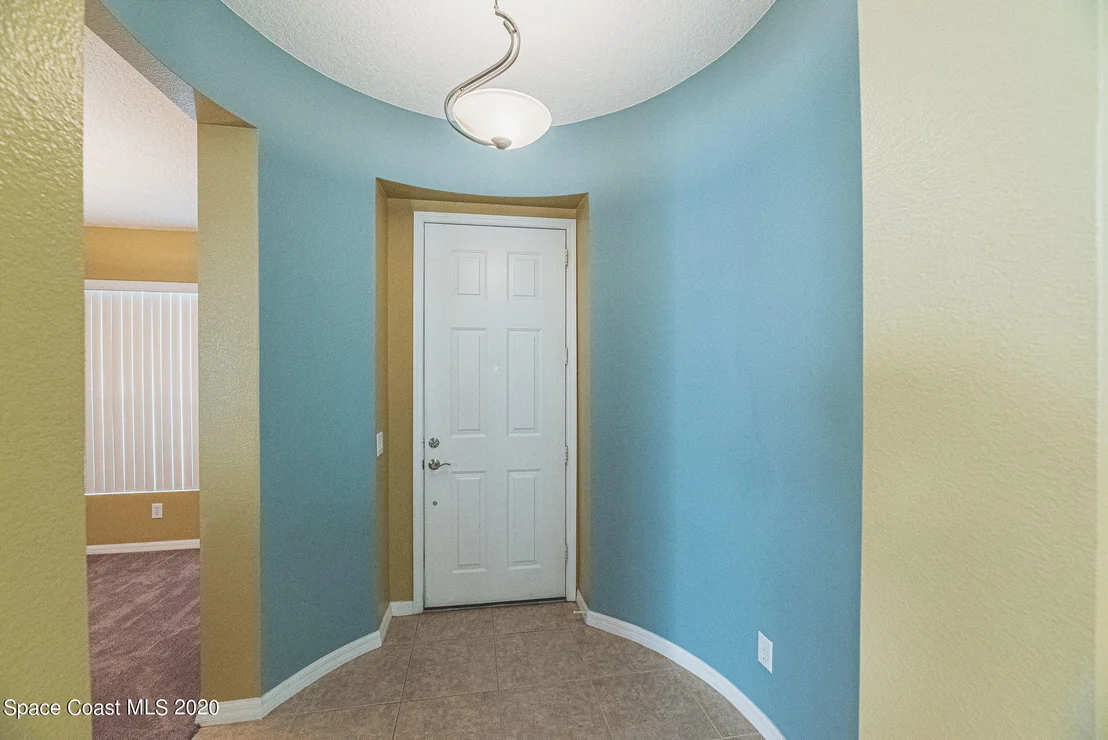 Photo of 949 Riviera Point Drive