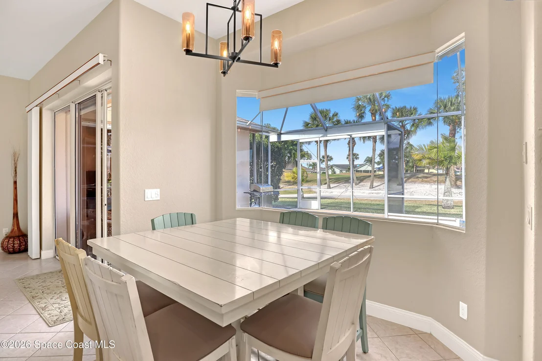 Photo of 2410 Golf Vista Boulevard