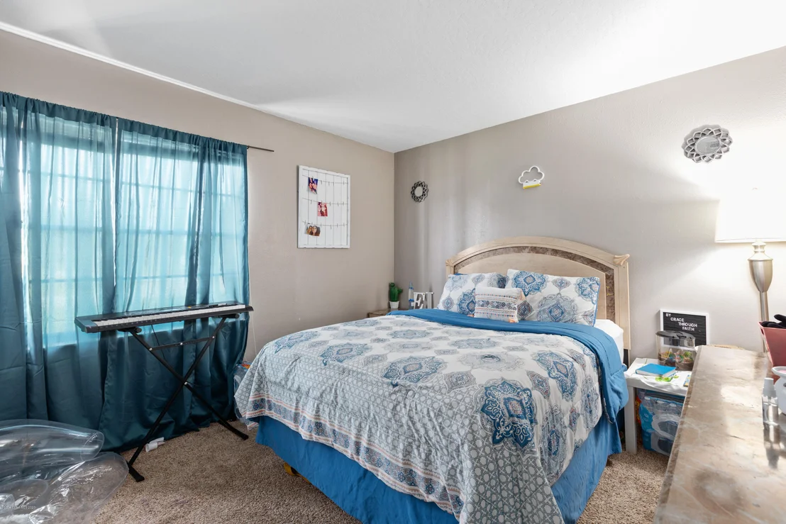 Photo of 1216 Dawn Street NE