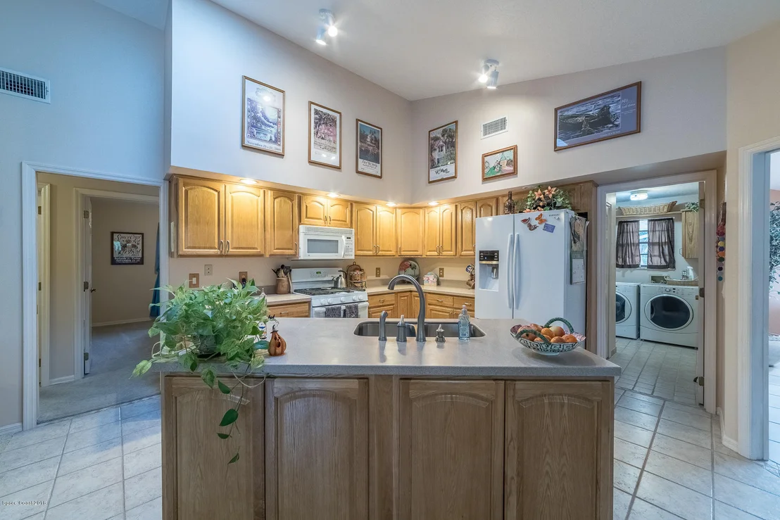 Photo of 1836 Fox Bay Drive