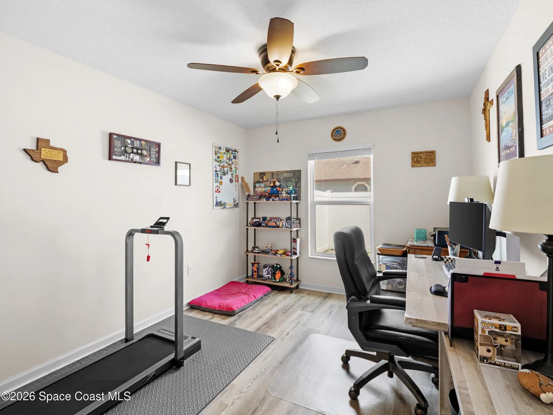 Photo of 5931 Midway Avenue