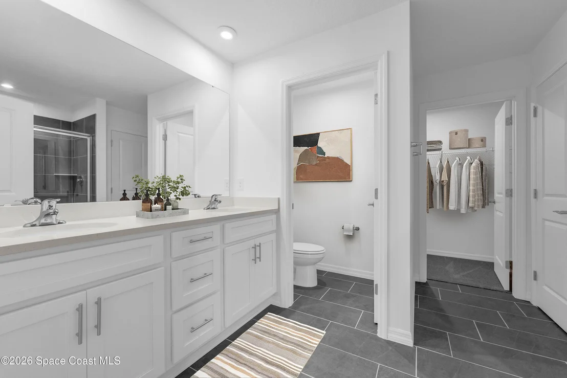 Photo of 877 Castleford Avenue NE