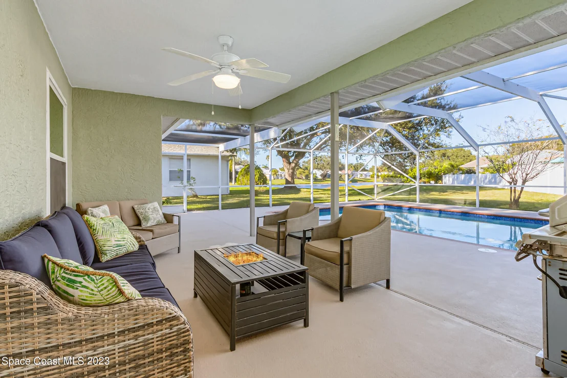 Photo of 3336 Lake View Circle