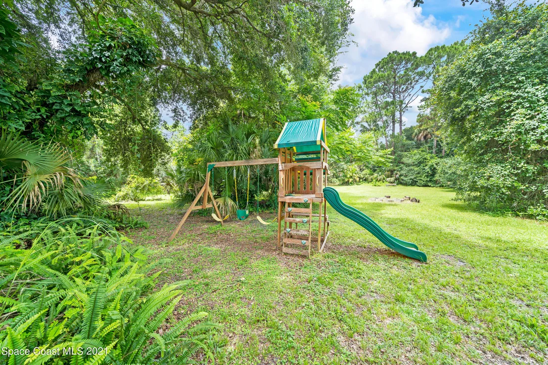 Photo of 2480 Cox Road