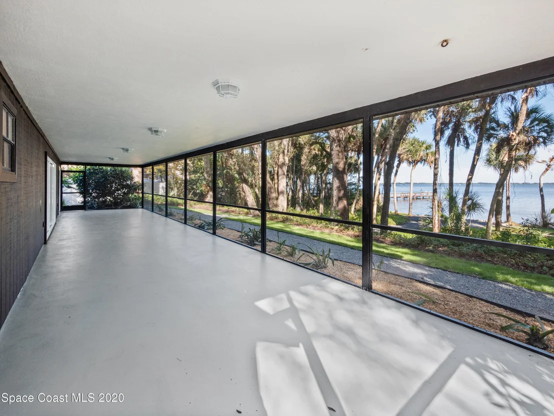Photo of 5420 Edgewater Court