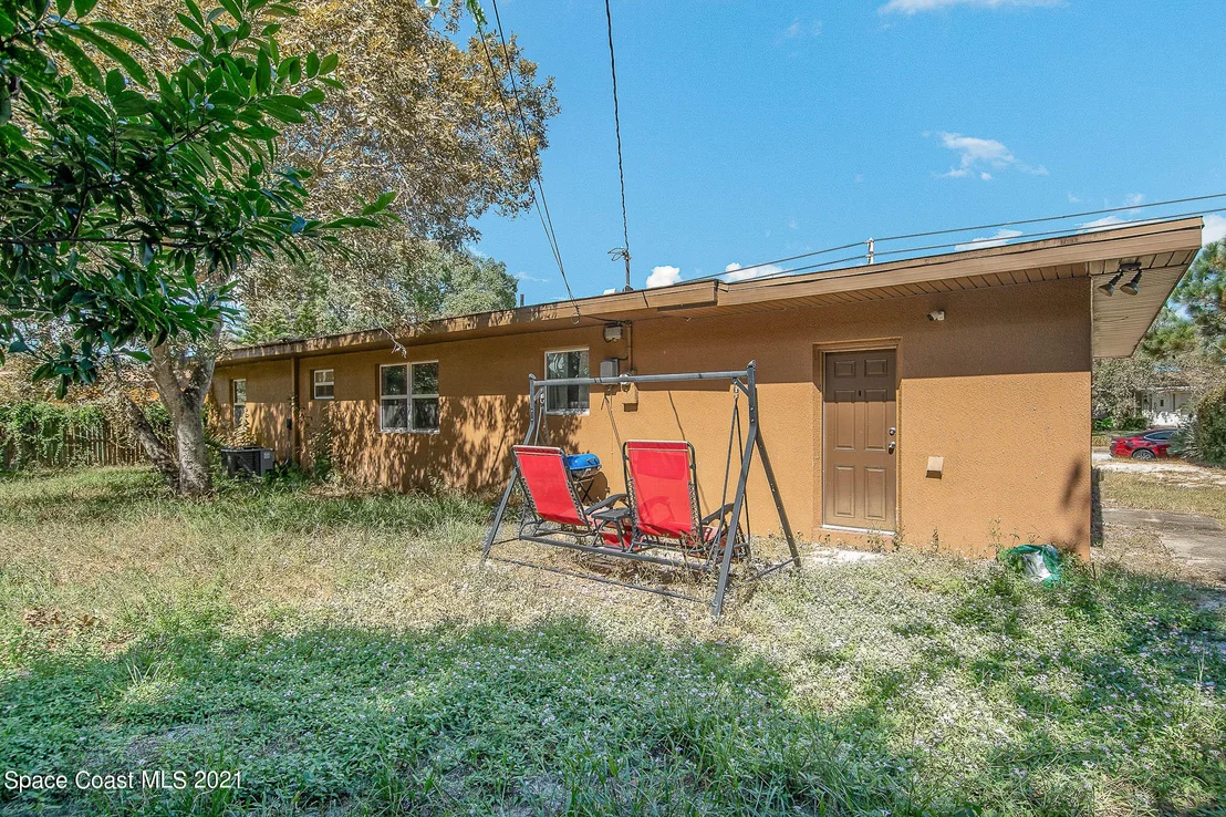 Photo of 19 Edgewood Drive