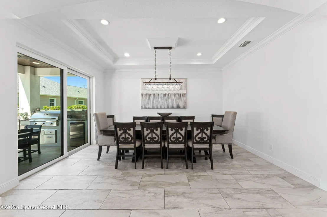 Photo of 3441 N Sylvan Lane