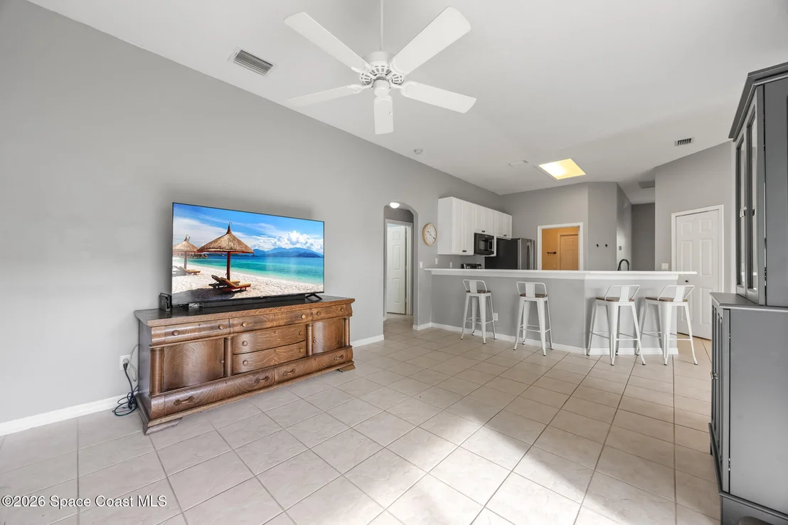Photo of 2425 Tuscarora Court