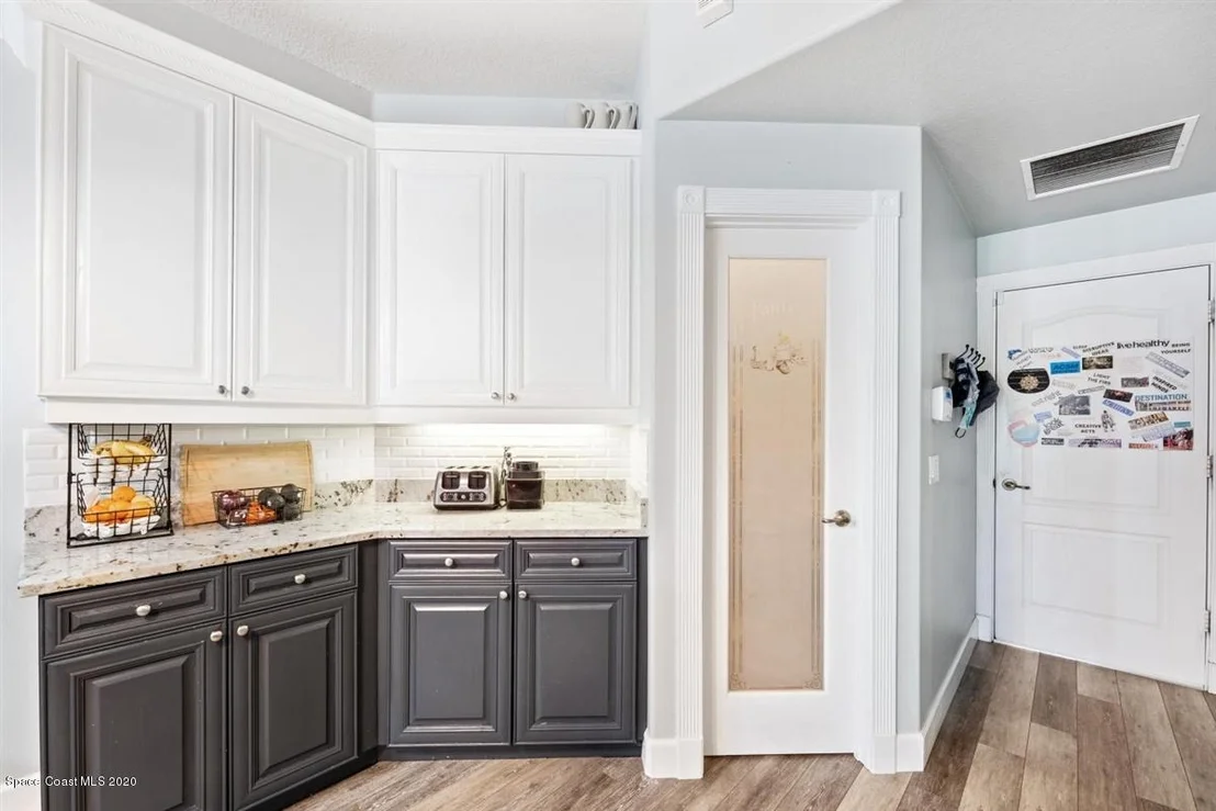 Photo of 1777 Auburn Lakes Drive