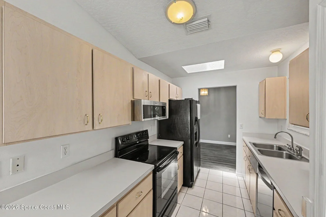 Photo of 6000 Chapman Street