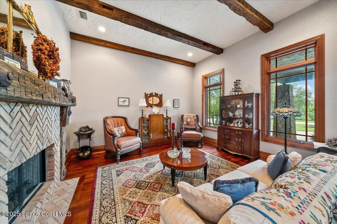 Photo of 586 Wethersfield Place