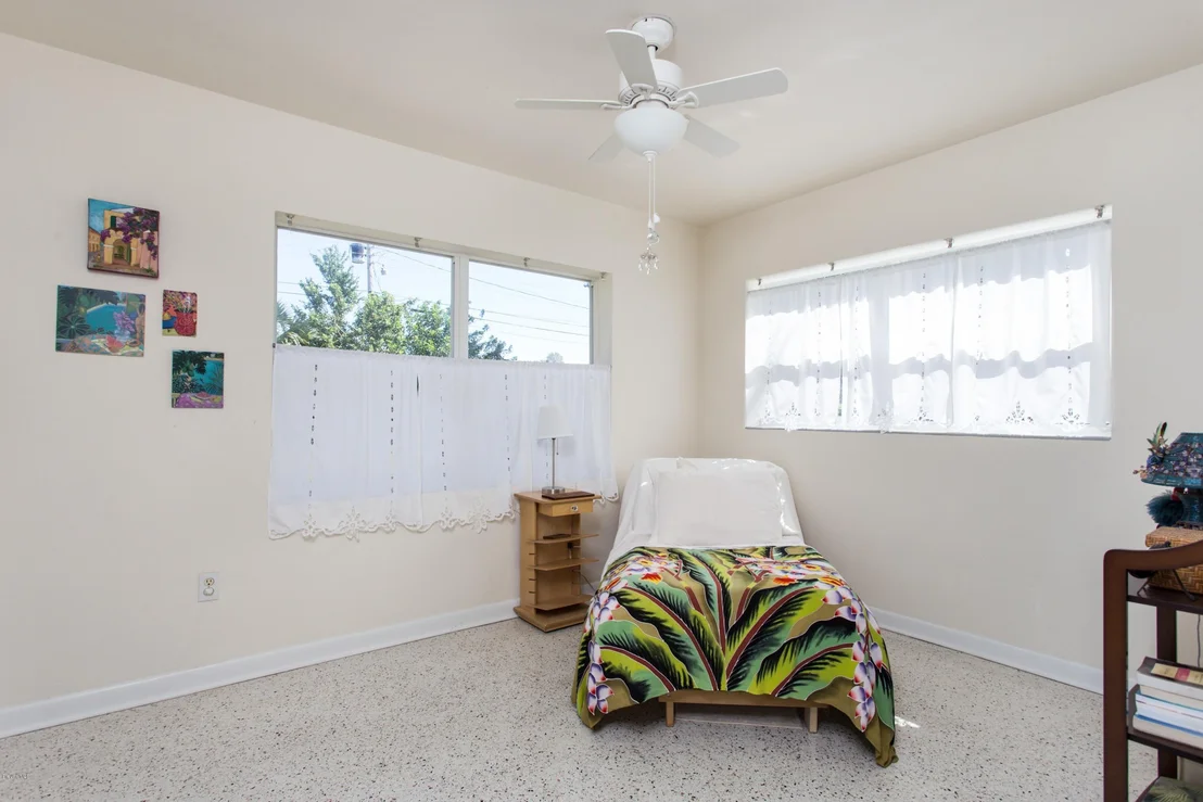 Photo of 306 Bunker Street