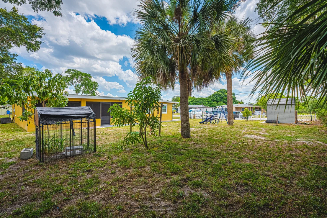 Photo of 200 Lantana Lane