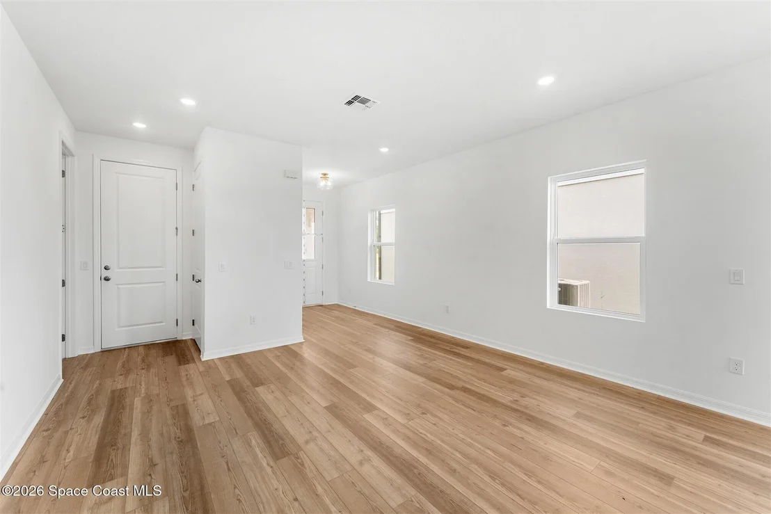 Photo of 4103 Masthead Avenue