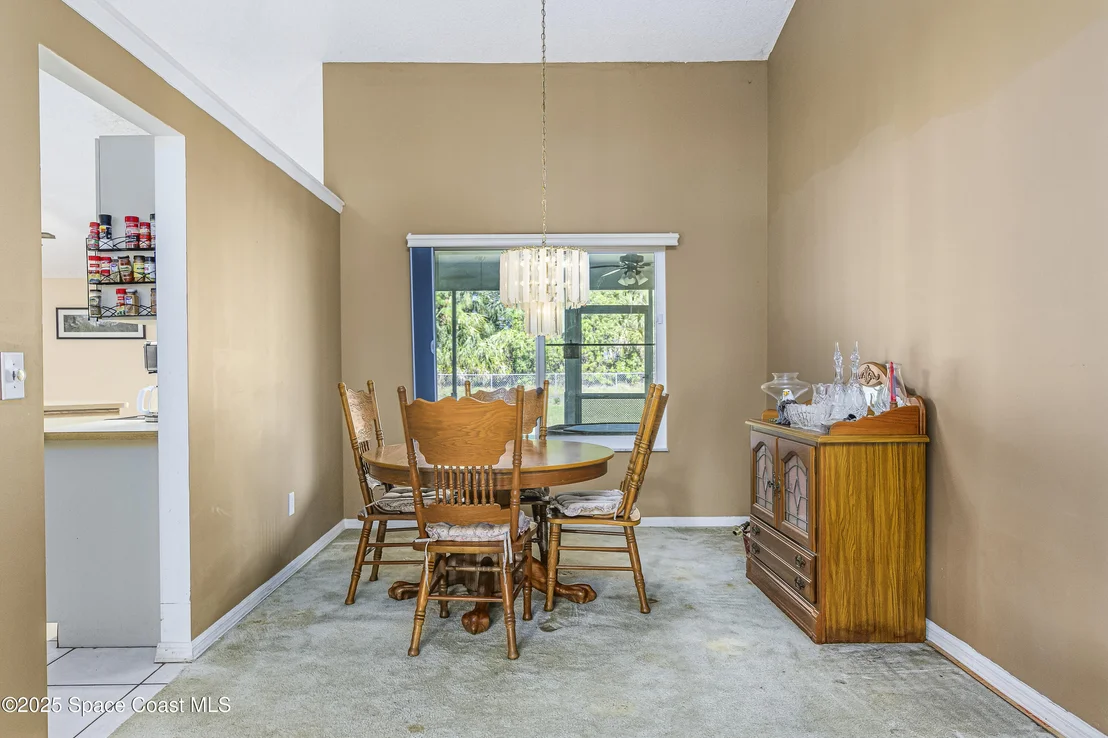 Photo of 413 Abello Road SE