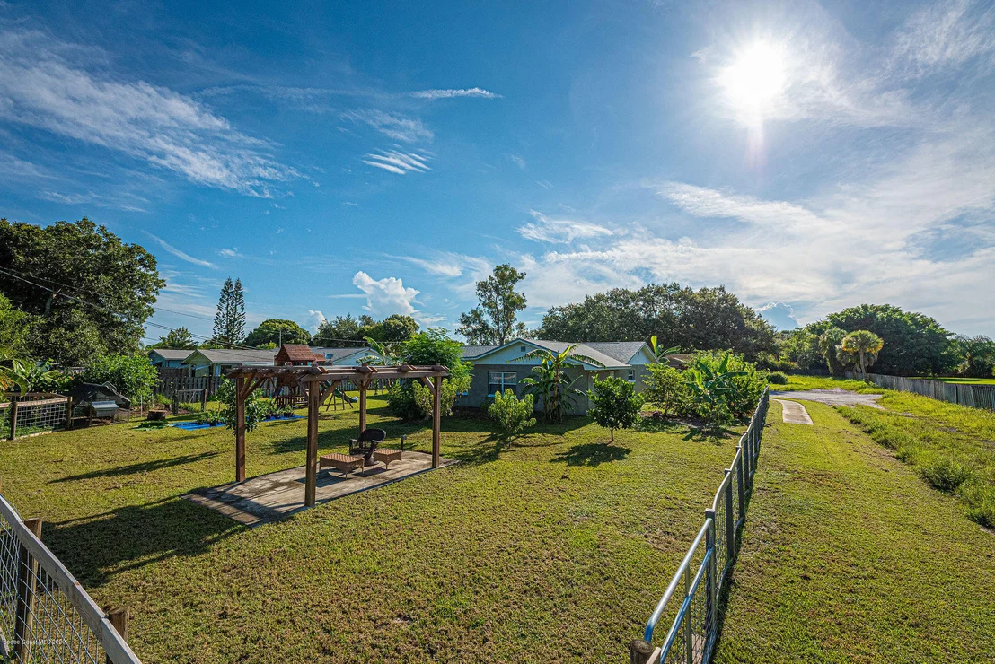 Photo of 2622 Diplomat Drive