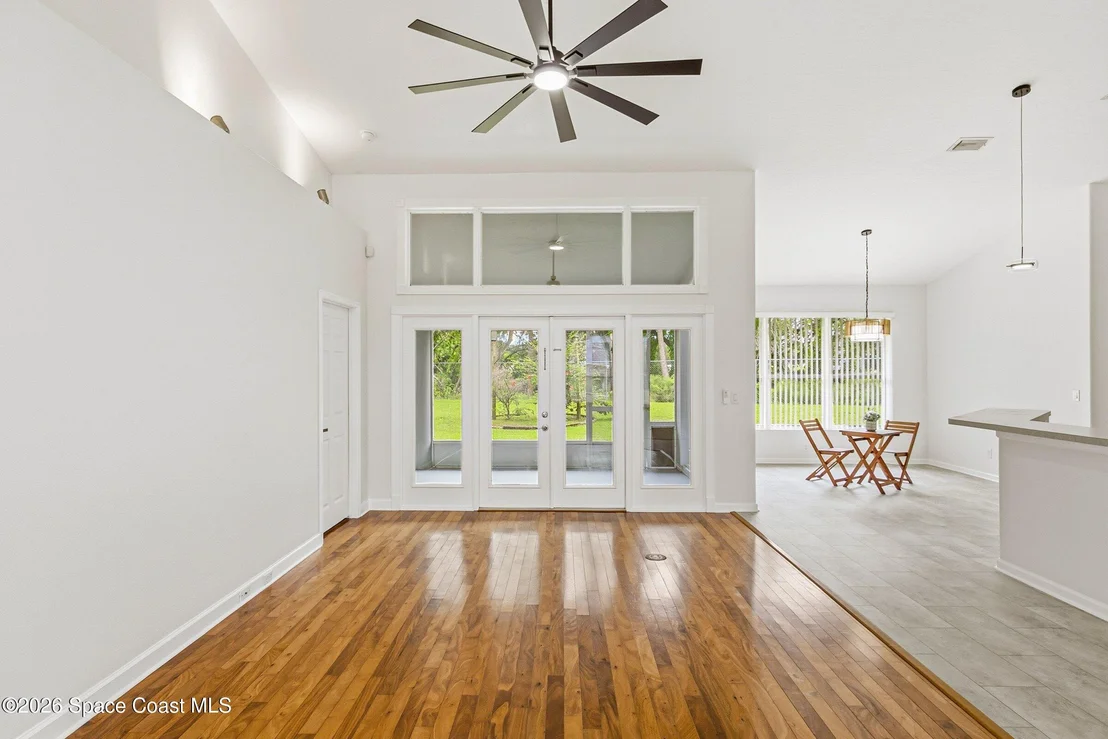 Photo of 1150 Meadowbrook Road NE