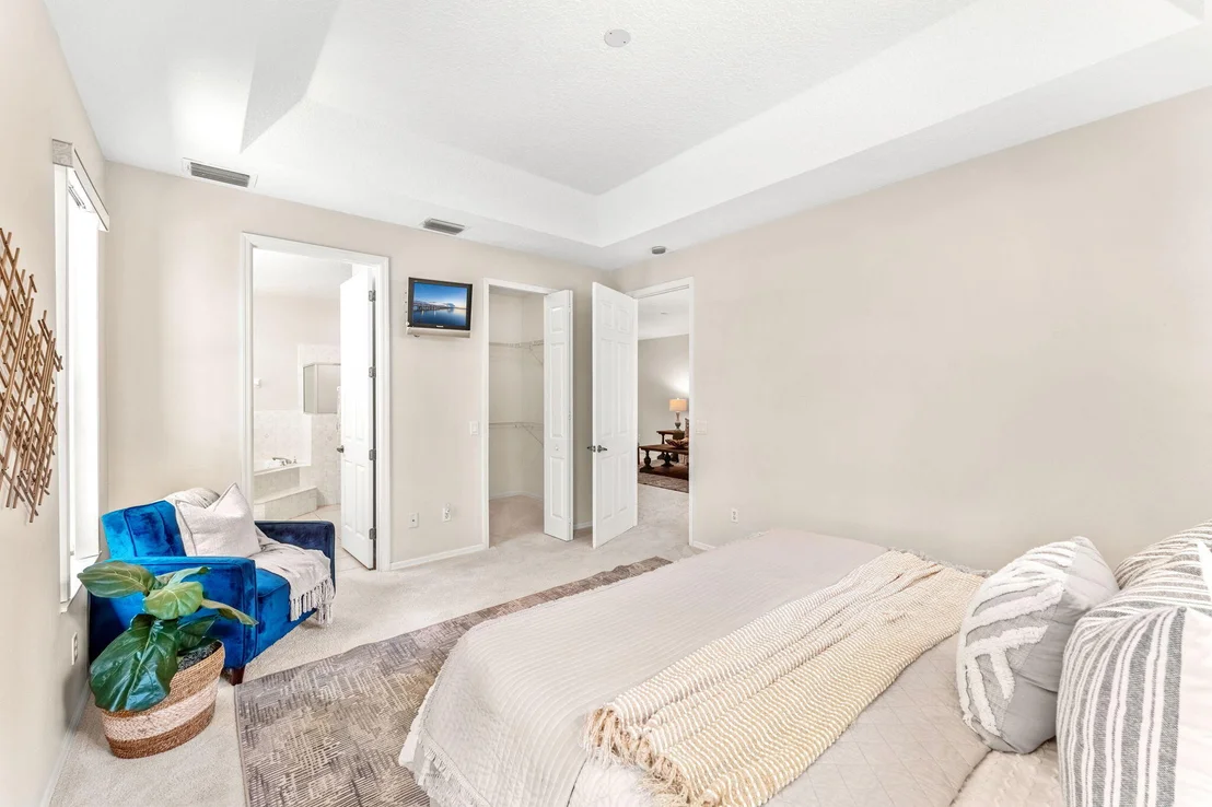 Photo of 1222 Honeybee Lane