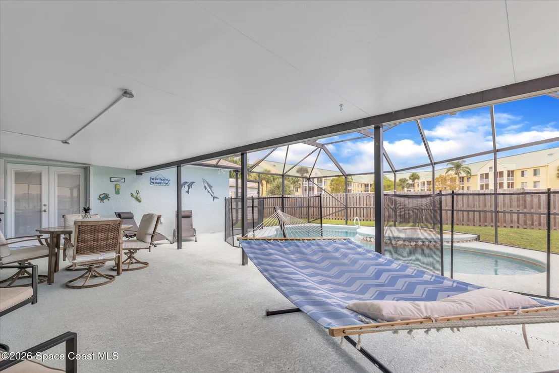 Photo of 233 Cinnamon Lake Circle