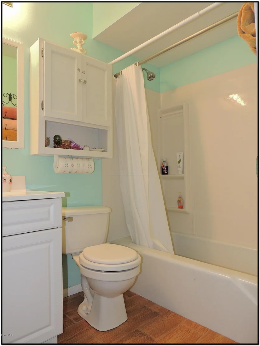 Photo of 3251 NE Edgewood Drive