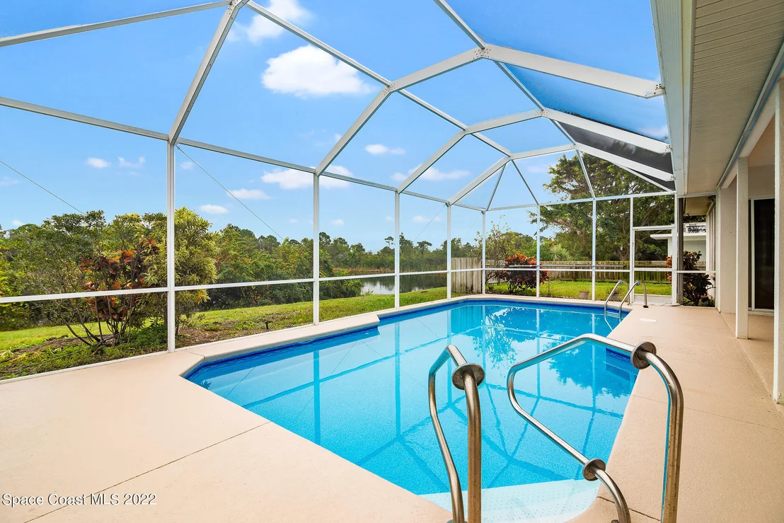 Photo of 5713 Newbury Circle