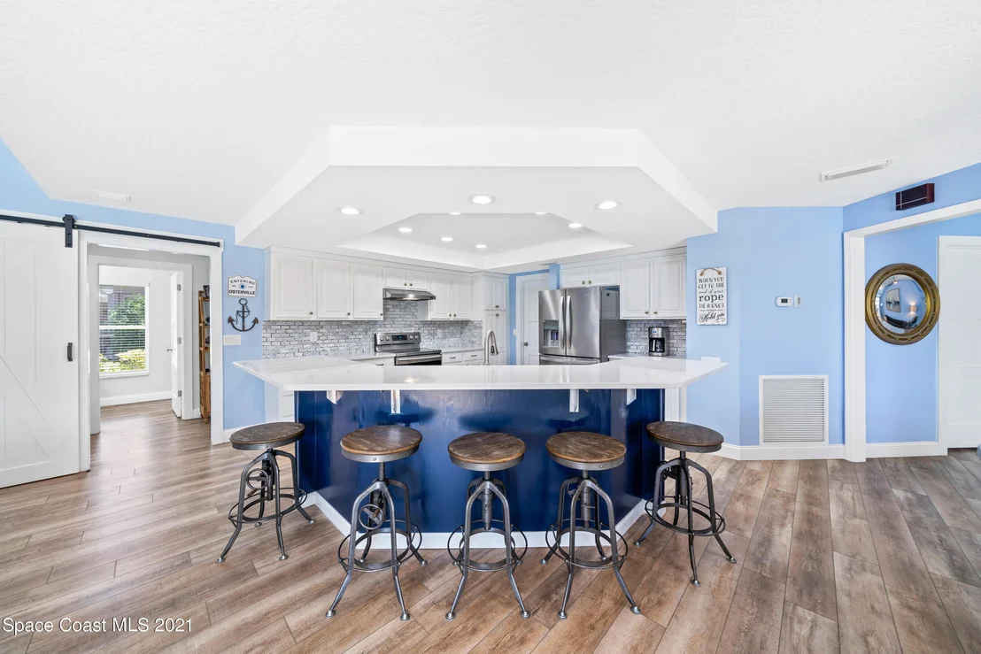 Photo of 209 Lanternback Island Drive
